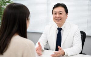 初診での診察の様子